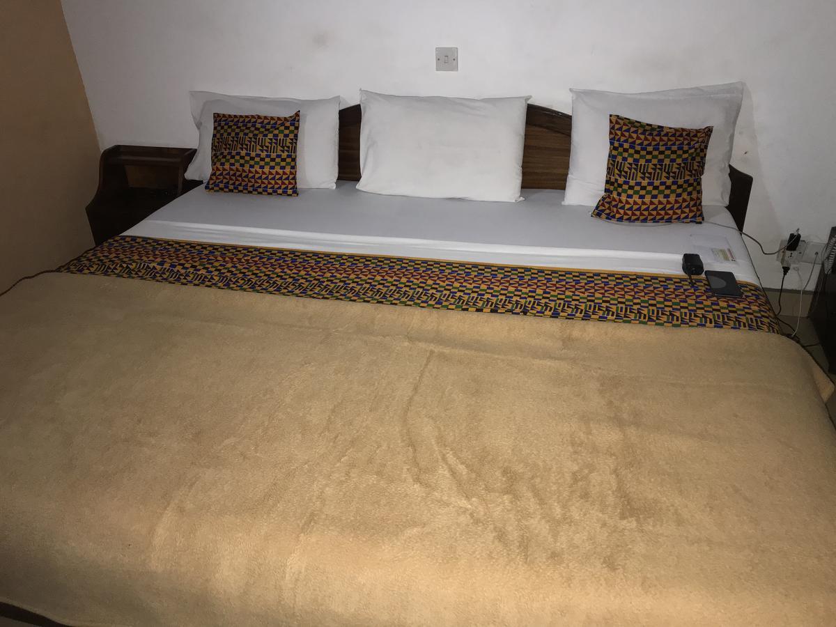 Akosombo Continental Hotel Exterior foto