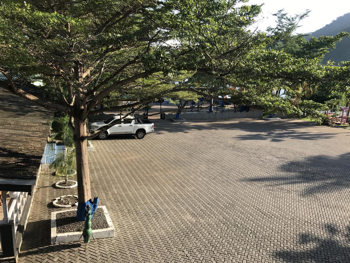 Akosombo Continental Hotel Exterior foto